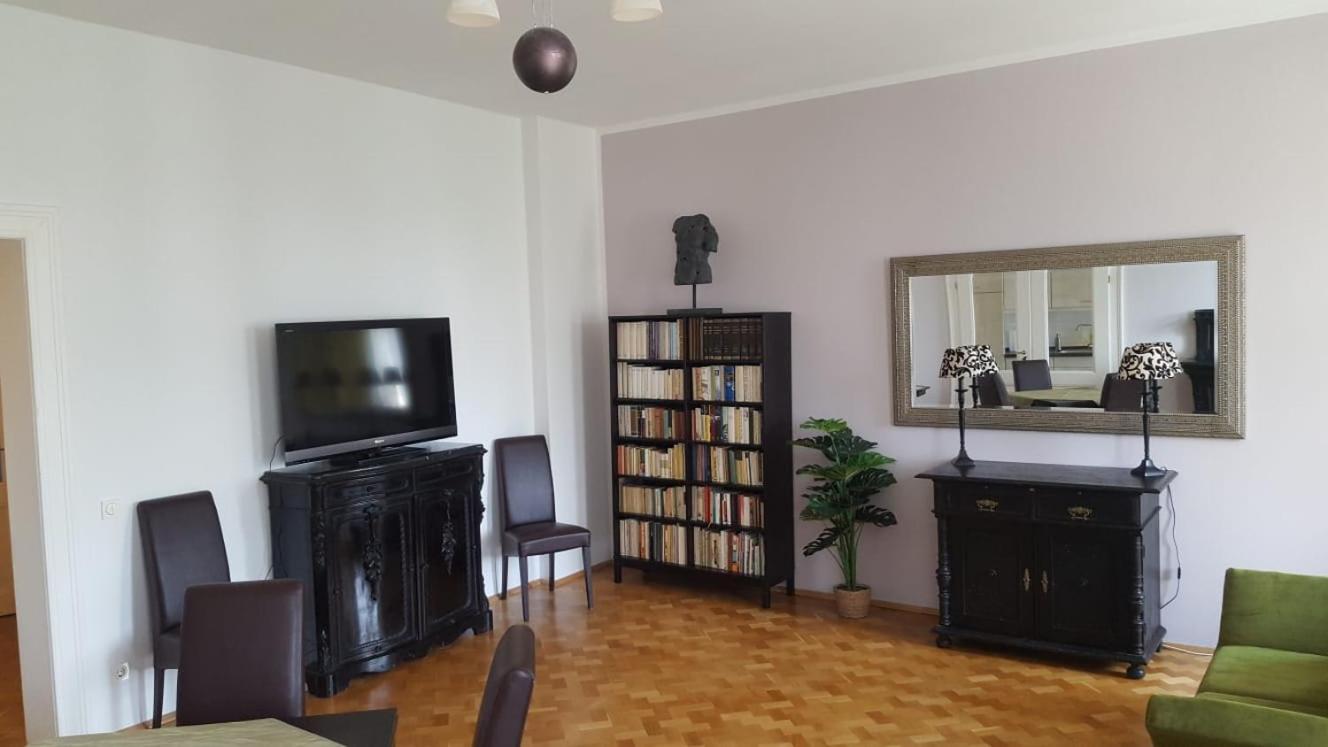 Hotel-Appartement-Villa Ulenburg Dresden Ruang foto