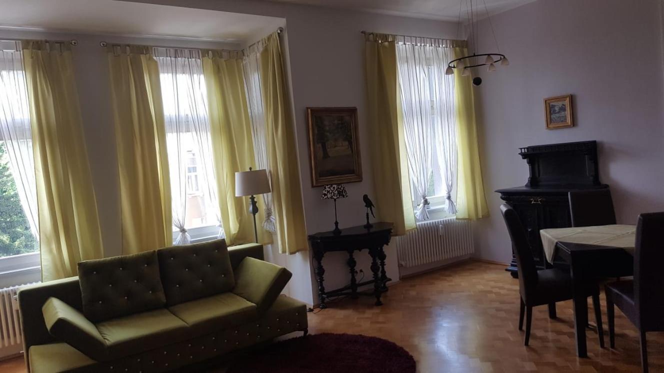 Hotel-Appartement-Villa Ulenburg Dresden Ruang foto
