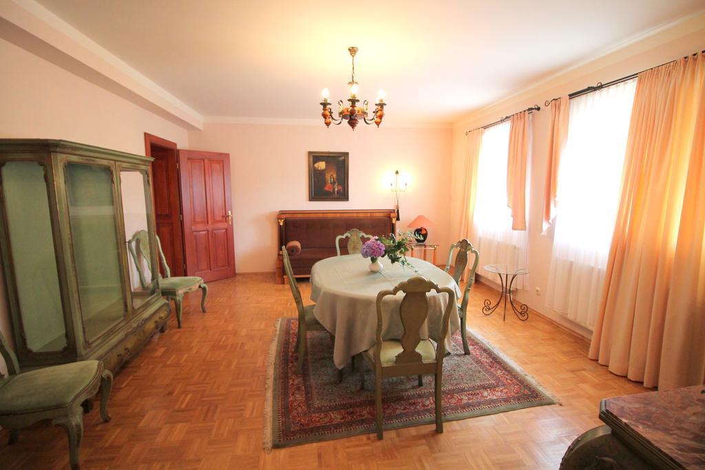 Hotel-Appartement-Villa Ulenburg Dresden Bagian luar foto